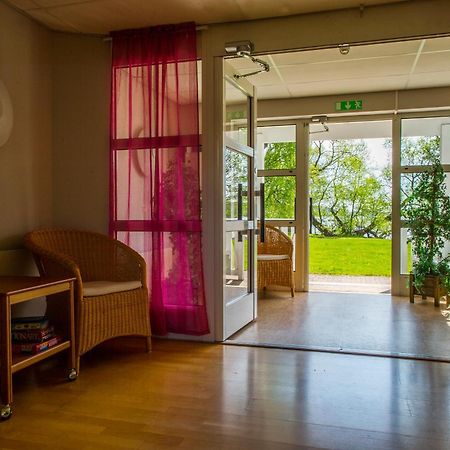 Hotell Sjoevillan Upplands-Väsby Esterno foto
