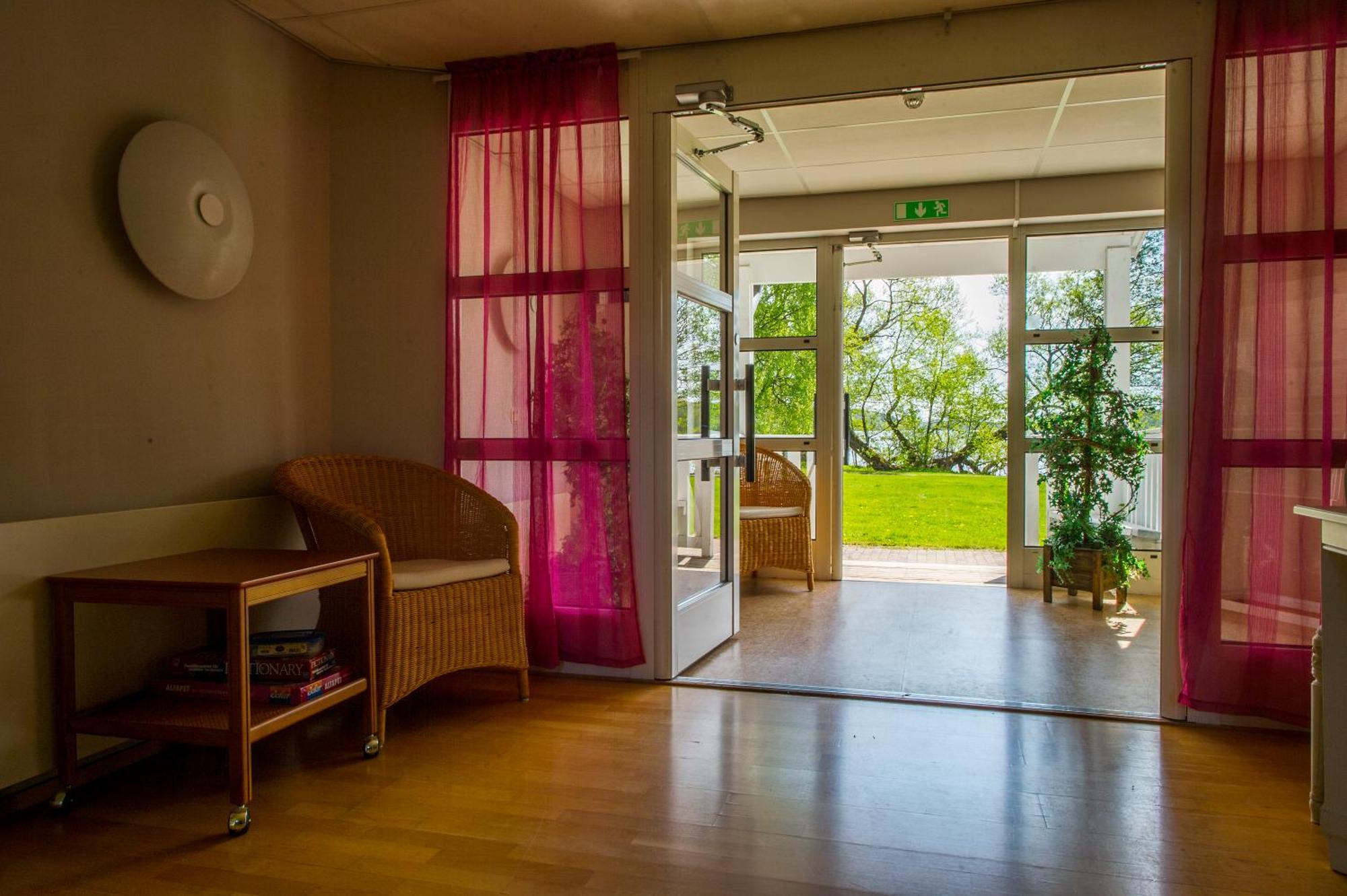 Hotell Sjoevillan Upplands-Väsby Esterno foto