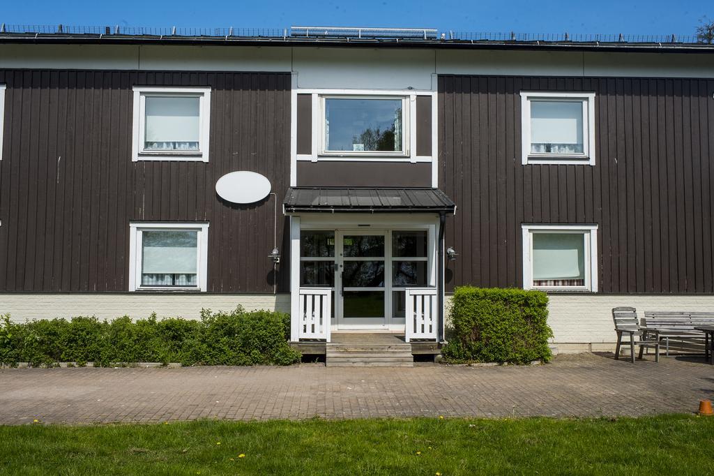 Hotell Sjoevillan Upplands-Väsby Esterno foto