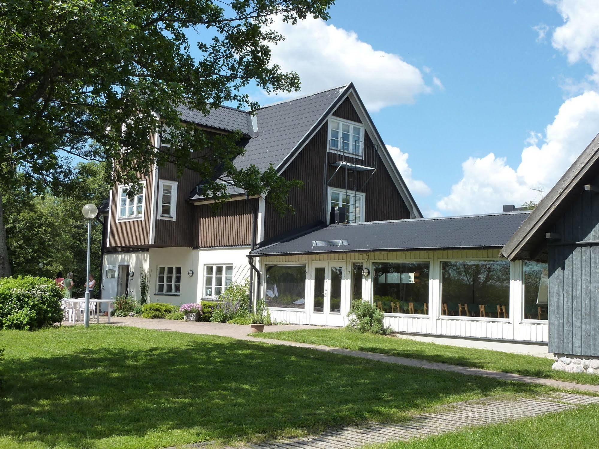 Hotell Sjoevillan Upplands-Väsby Esterno foto